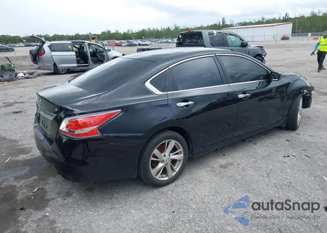 2015 Nissan Altima 2.5 S из США, поврежденный, VIN 1N4AL3AP4FC473261